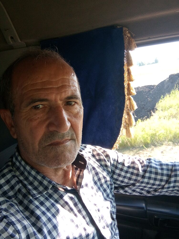  44558986  , 63 ,    