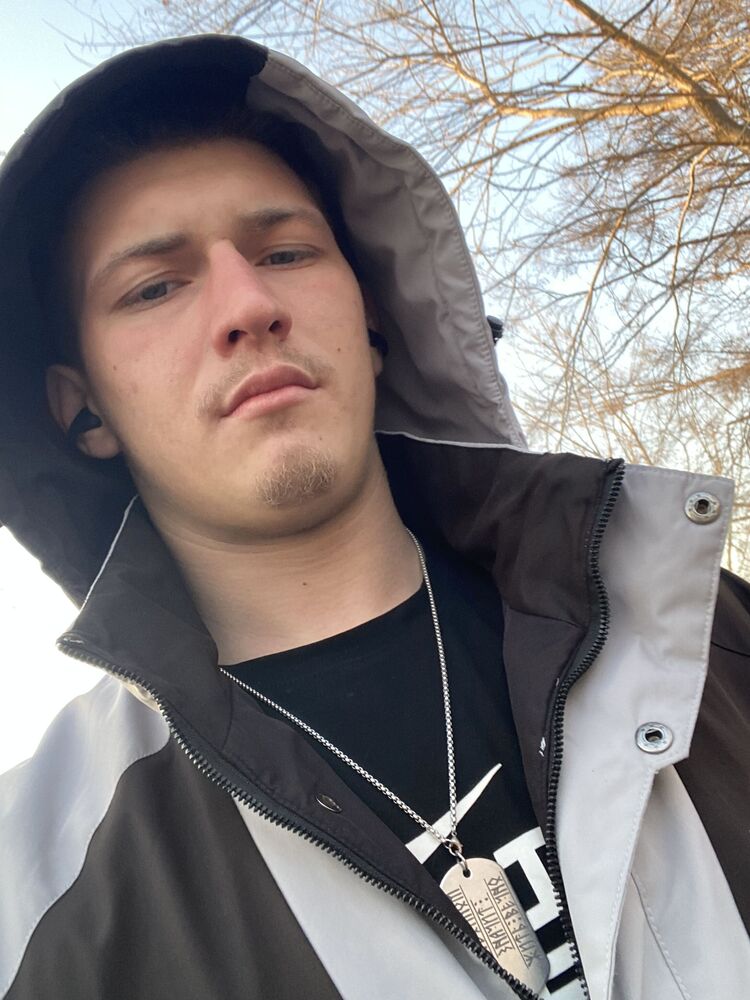  ,   Vladimir, 23 ,   ,   
