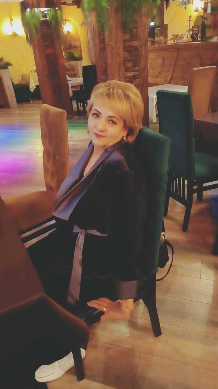  51635156  Zylia, 51 ,    