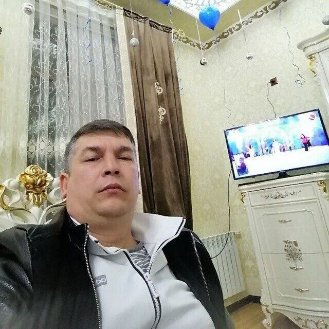  34608856  , 50 ,     