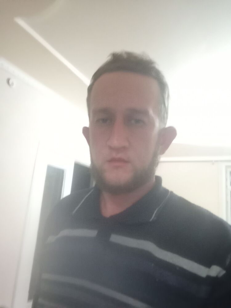  42139006  Doniyor, 32 ,    