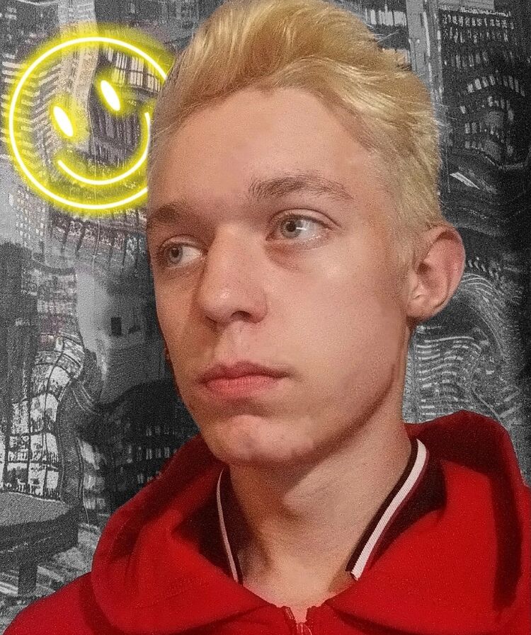  43469676  Vlad, 20 ,    