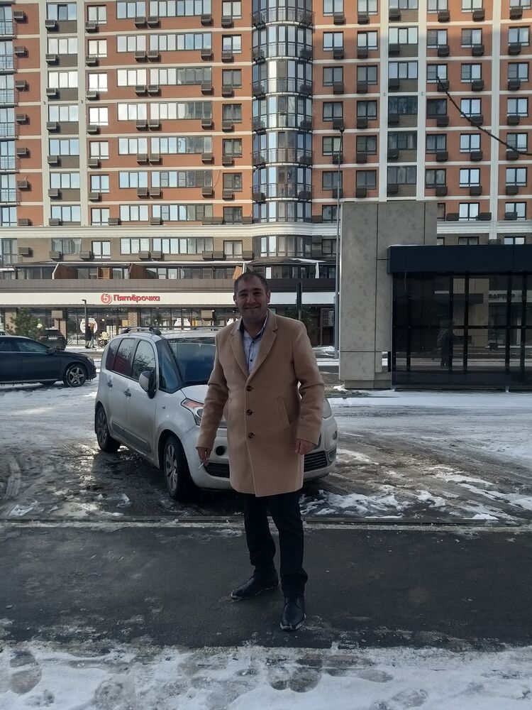  49978566  Edvard, 38 ,    