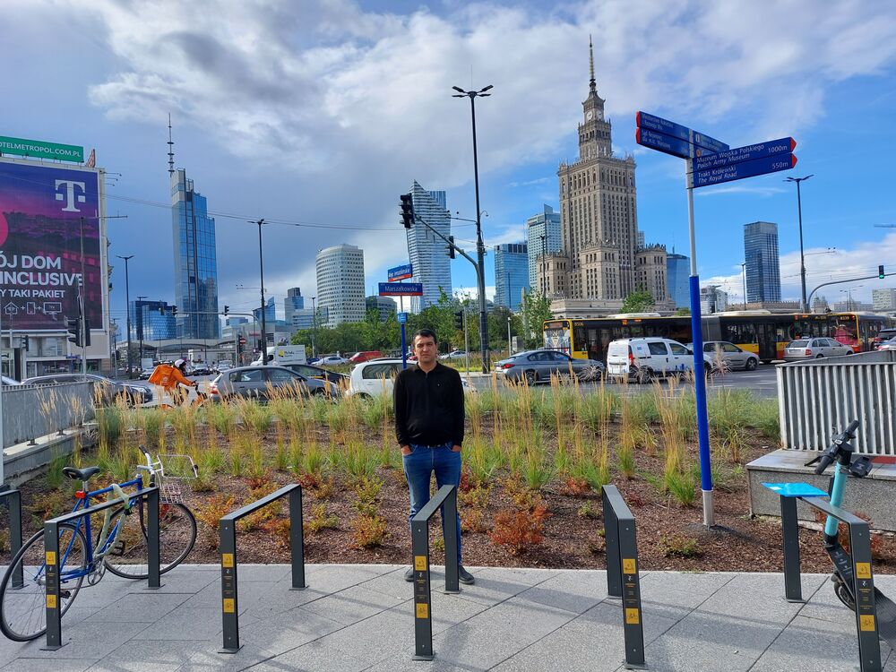  ,   Ismoiljon, 36 ,   ,   