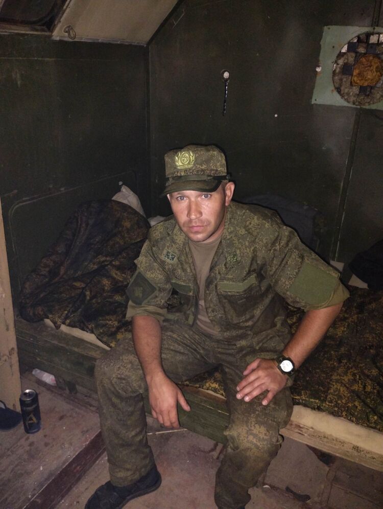  44646546  , 36 ,    -