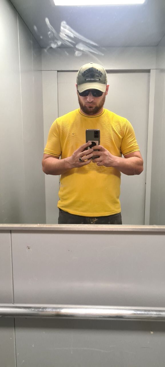  37215326  , 32 ,    