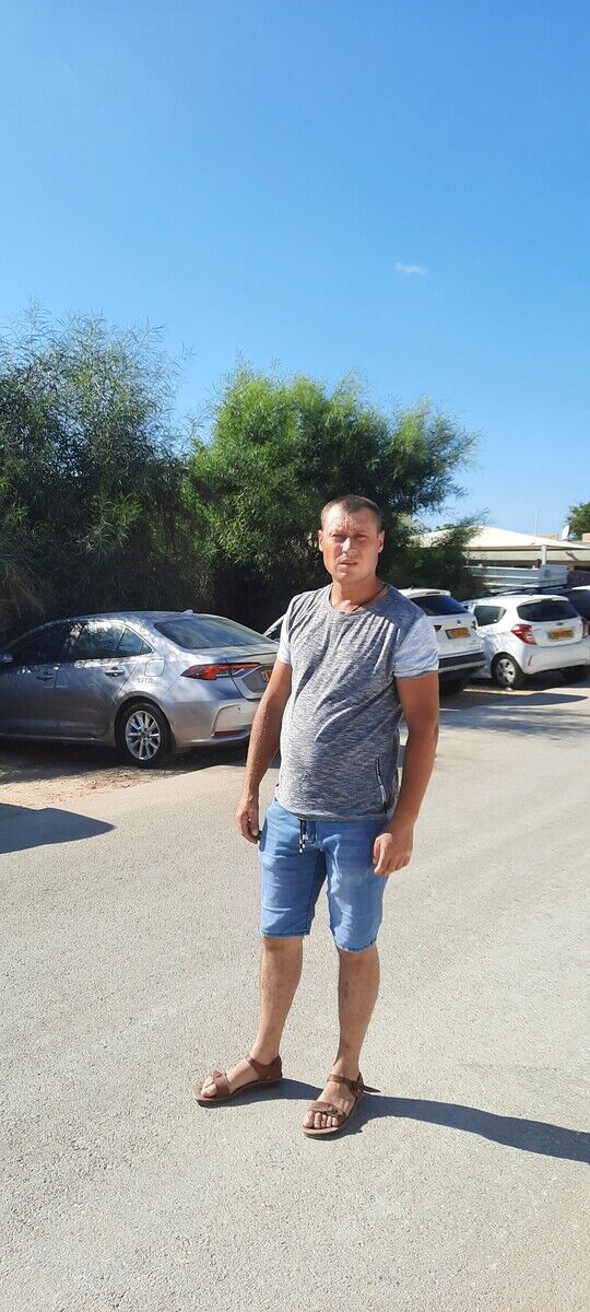  20889666  , 43 ,    Ramat Gan