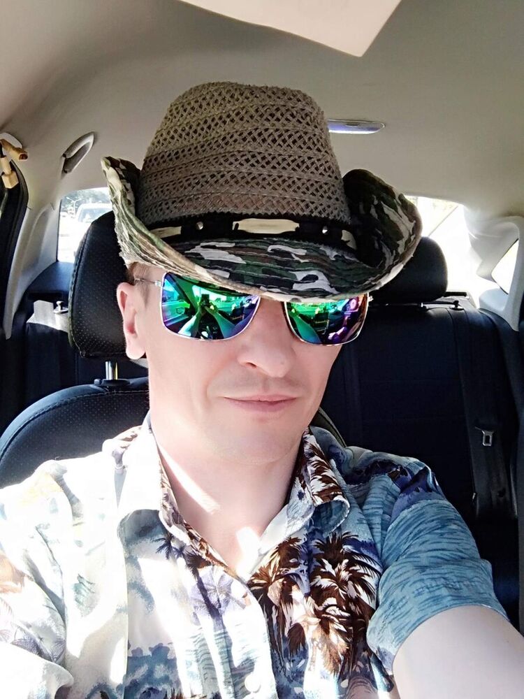  ,   Vitaly, 43 ,   ,   , c 