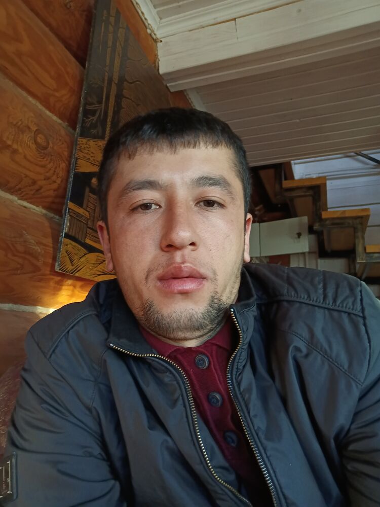  44049326  Akmal, 29 ,    