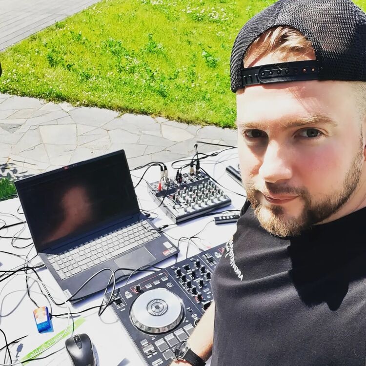 ���� 37613956 ������� ��������, 31 ���, ���� ���������� � �����-����������