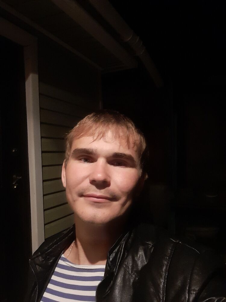  38731146  , 27 ,    