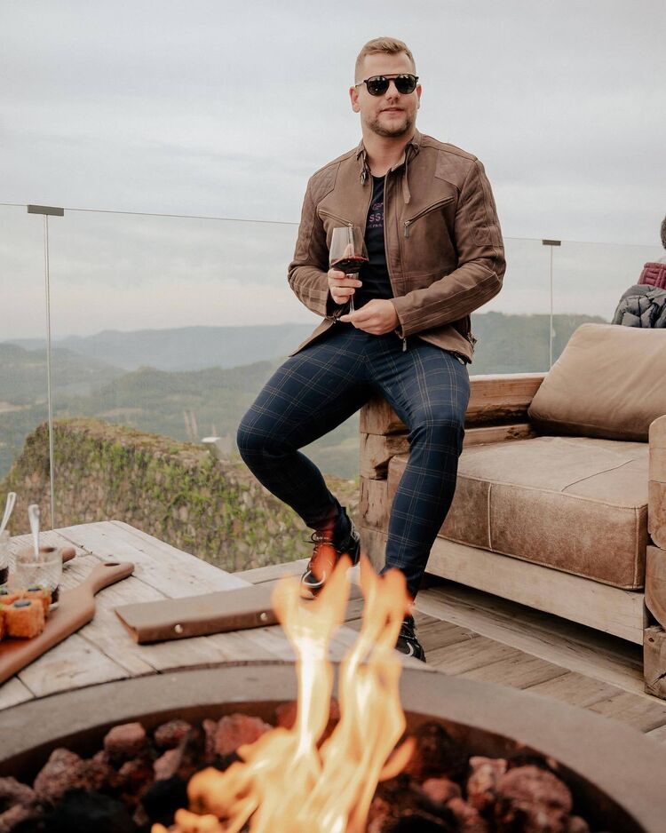 ���� 56498576 ������� �����, 32 ����, ���� ���������� � ������