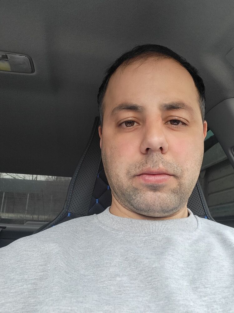  ,   Grigori, 39 ,   ,   
