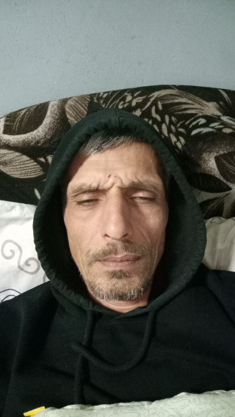  46394786  , 52 ,    