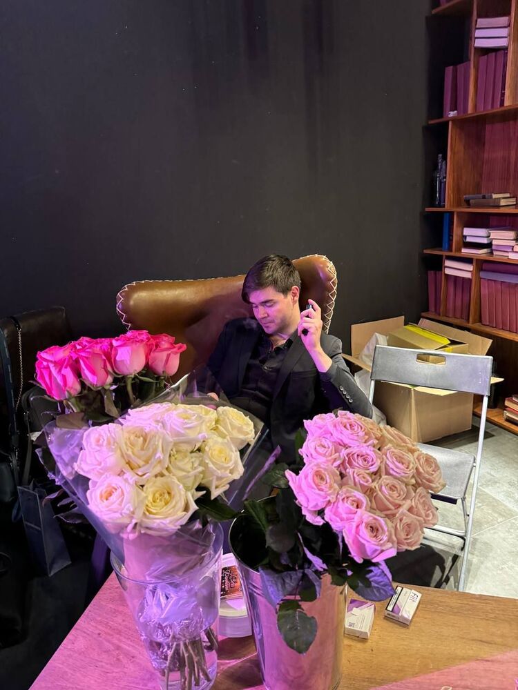  39425496  , 30 ,    -