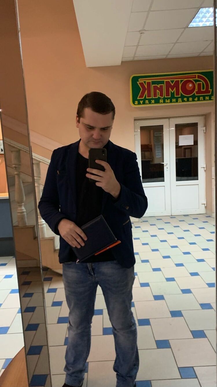  32867096  , 28 ,    
