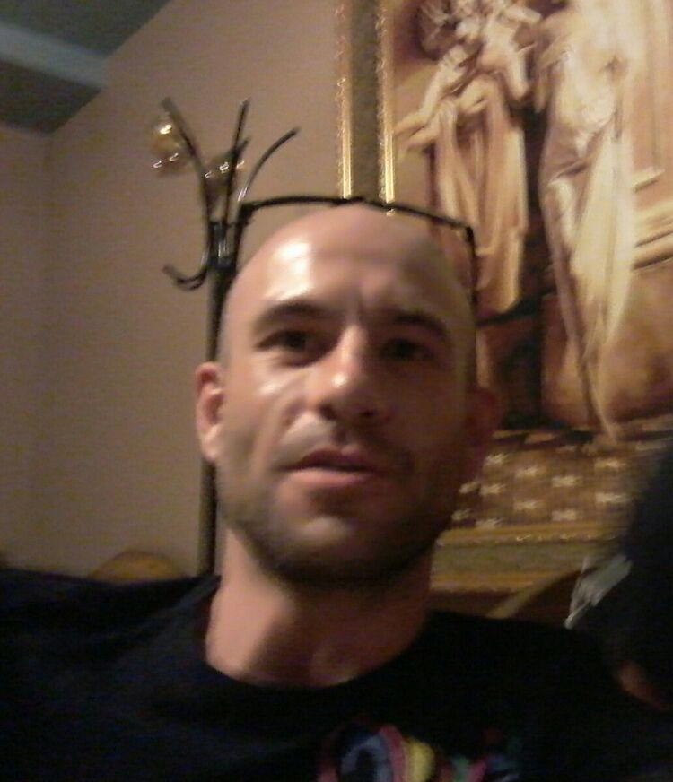   ,   Velasces, 37 ,   ,   , c 