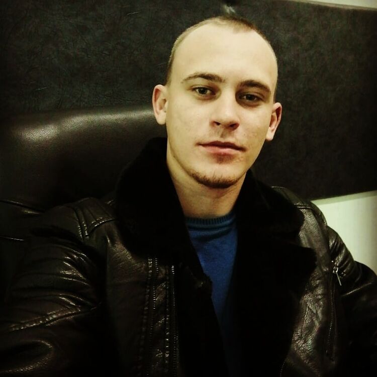  27656286  Vladislav, 28 ,    