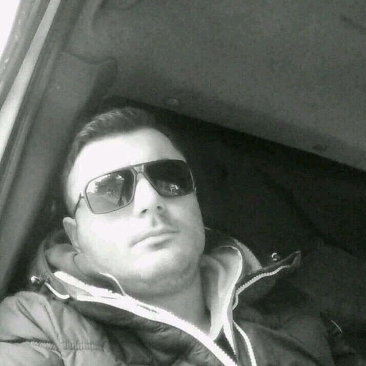  22250216  Dito, 39 ,    