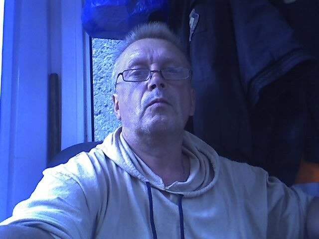  8708746  , 64 ,    