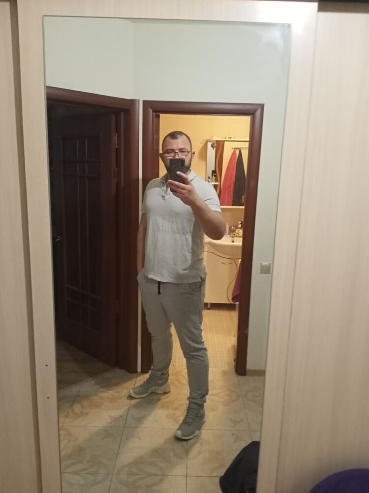  ,   Rustam, 41 ,   ,   , c 