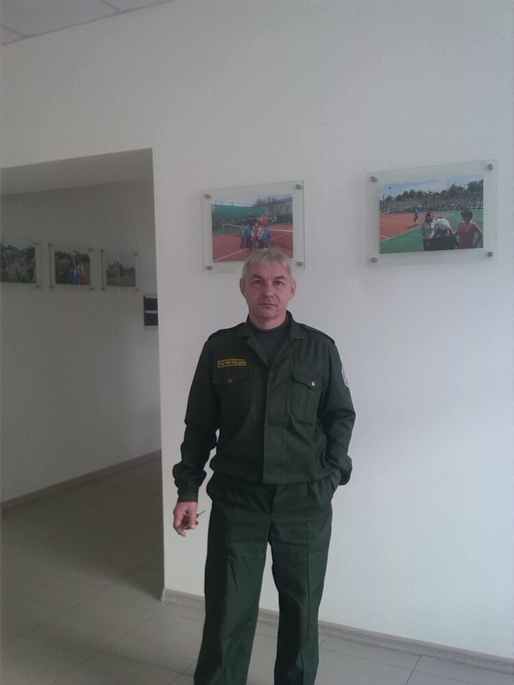  8614556  Iurii, 57 ,    