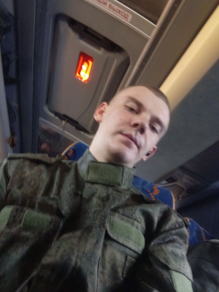  46527496  , 24 ,    