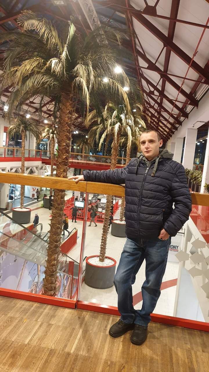  46088646  , 37 ,    