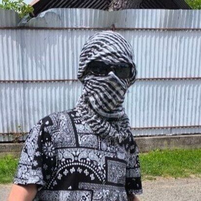  50997266  , 18 ,    Plzen