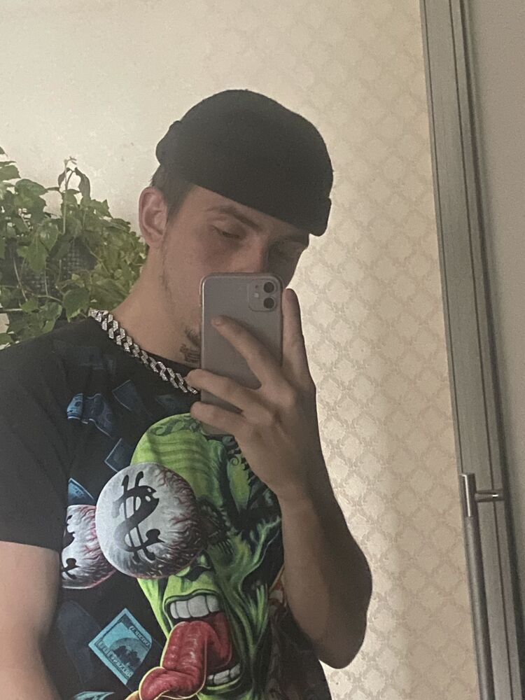 29789946  , 24 ,     