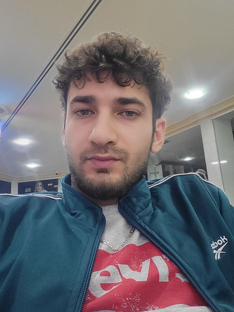  48379866  Taghi, 30 ,    