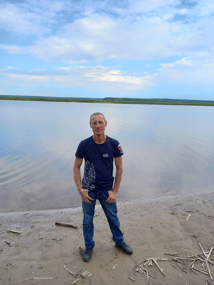  37363526  Andrey, 48 ,    