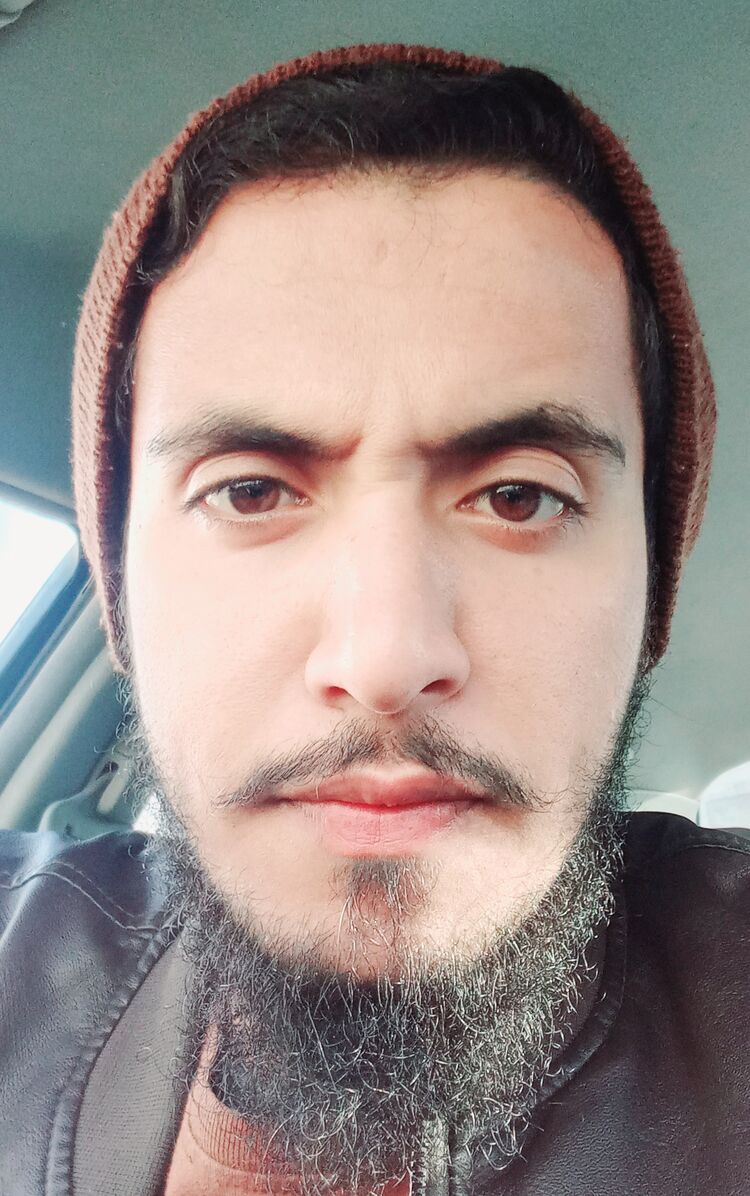  Banghazi,   Karim, 28 ,     , c 