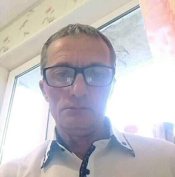 22131846  Ashka, 44 ,    