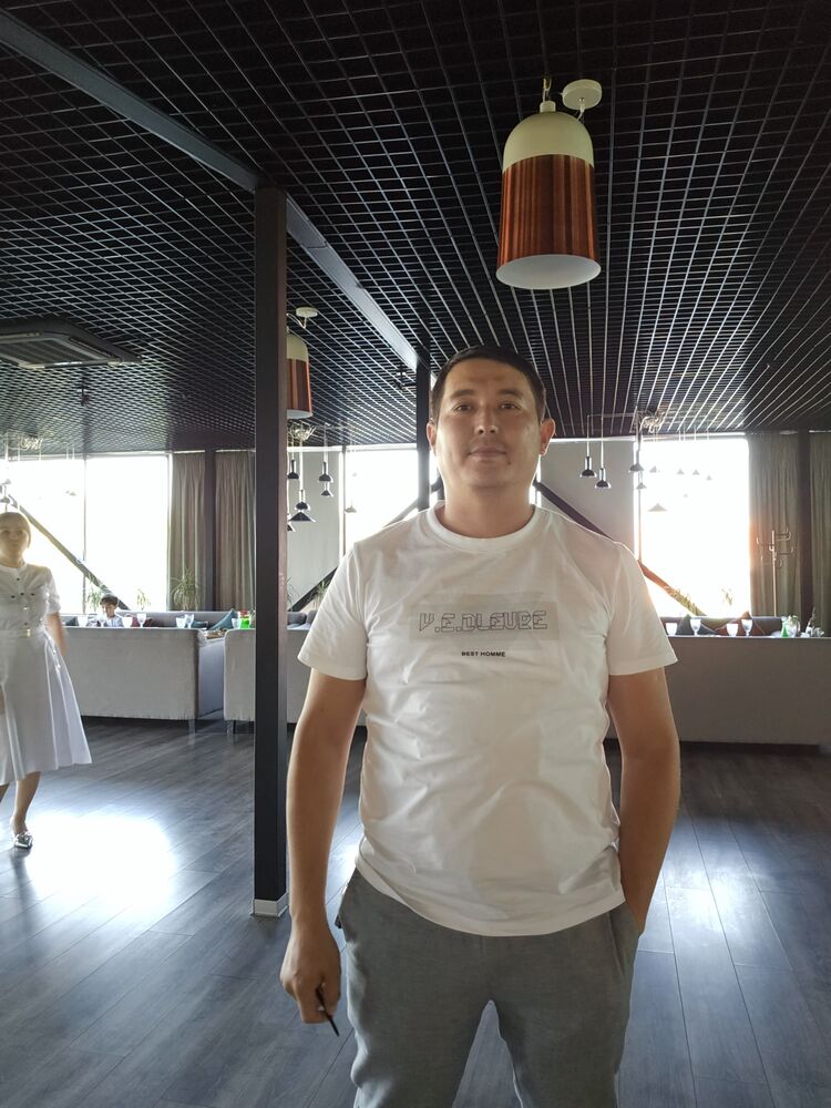  36602966  , 33 ,    