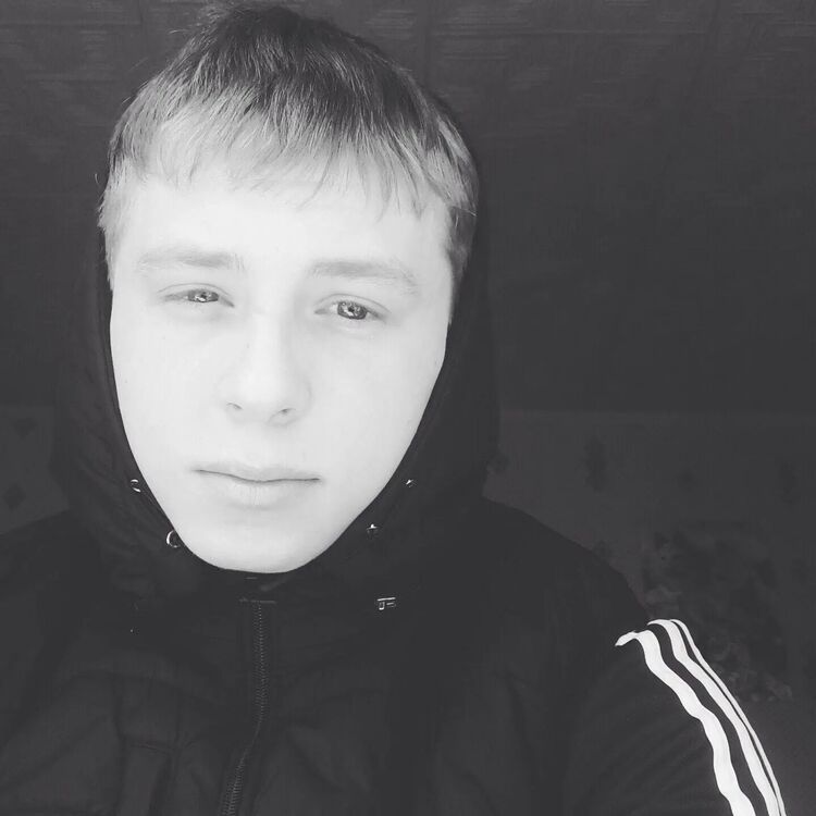  29228626  Valery, 26 ,    