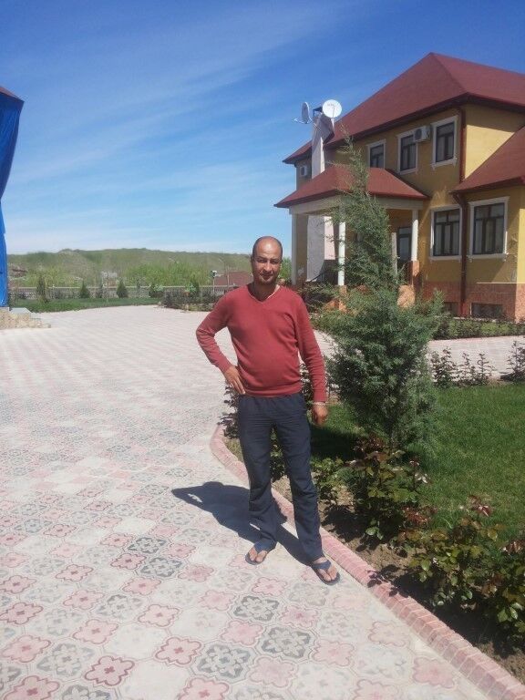  -,   , 42 ,  