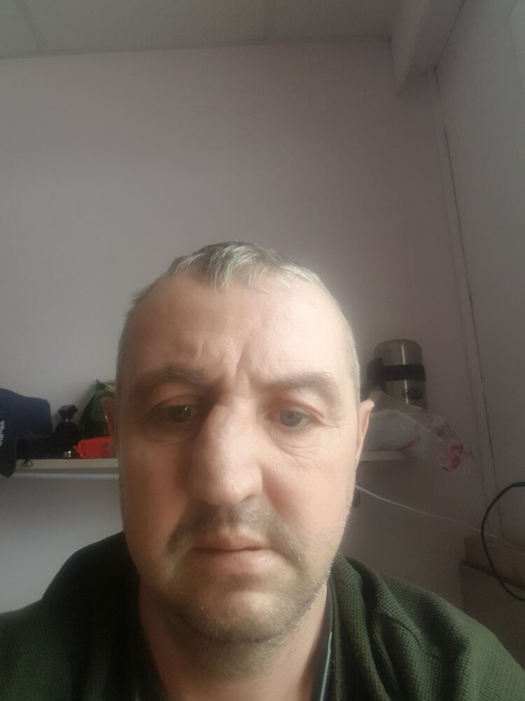 42169246  , 47 ,    