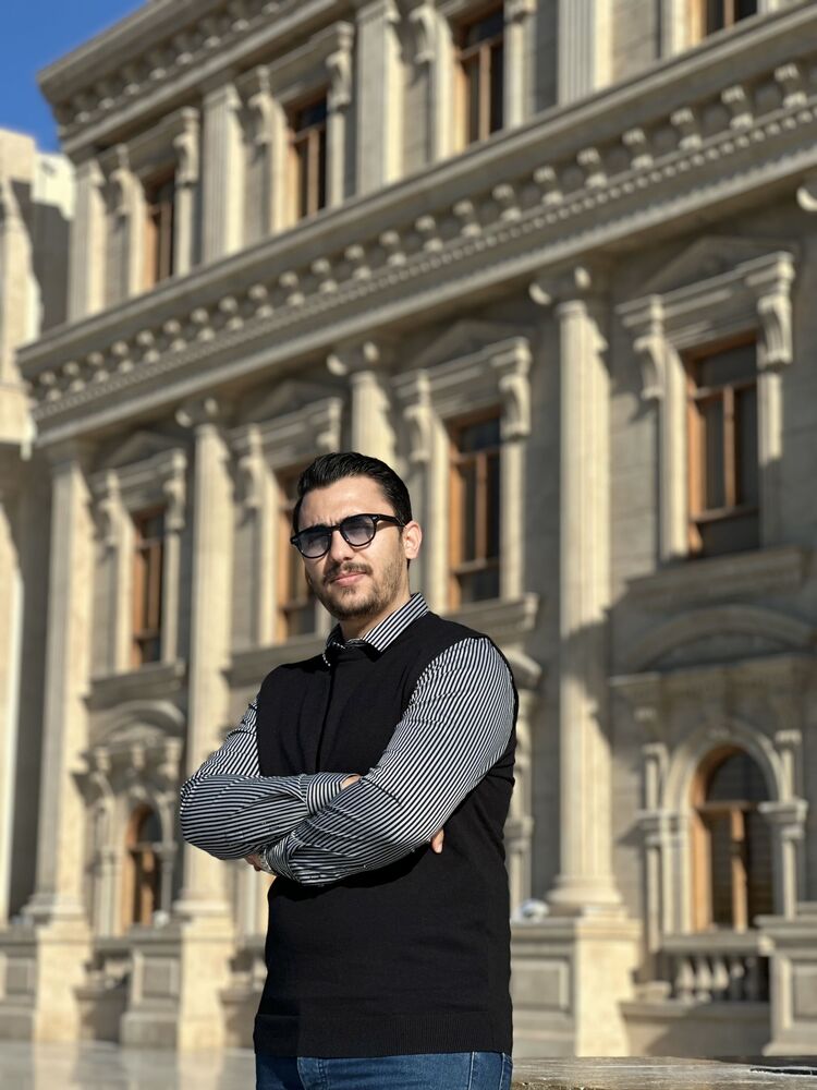  54190166  Mohsin, 28 ,    