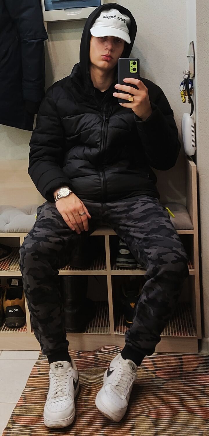 ���� 31303696 ����� ����, 25 ���, ���� ���������� � ��������