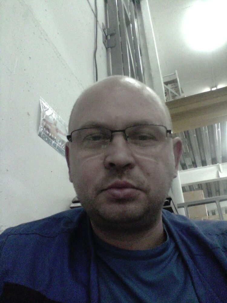 ���� 10886076 ������� ����, 49 ���, ���� ���������� � ������������