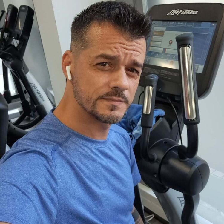 ���� 54963956 ������� ����, 33 ����, ���� ���������� � ��������