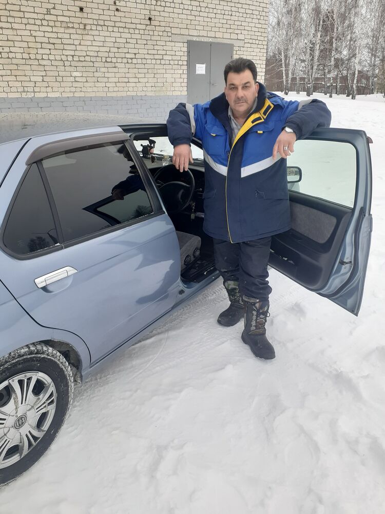  29689266  , 54 ,    