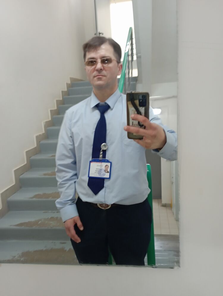  43225316  , 48 ,    