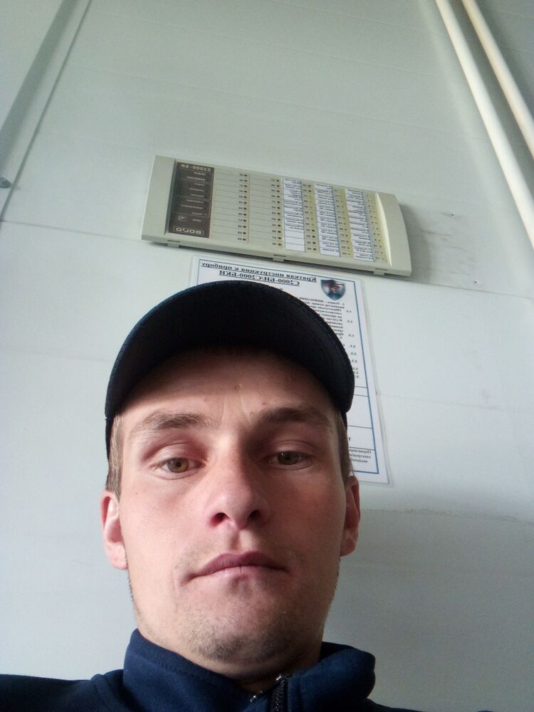  42899976  , 27 ,    