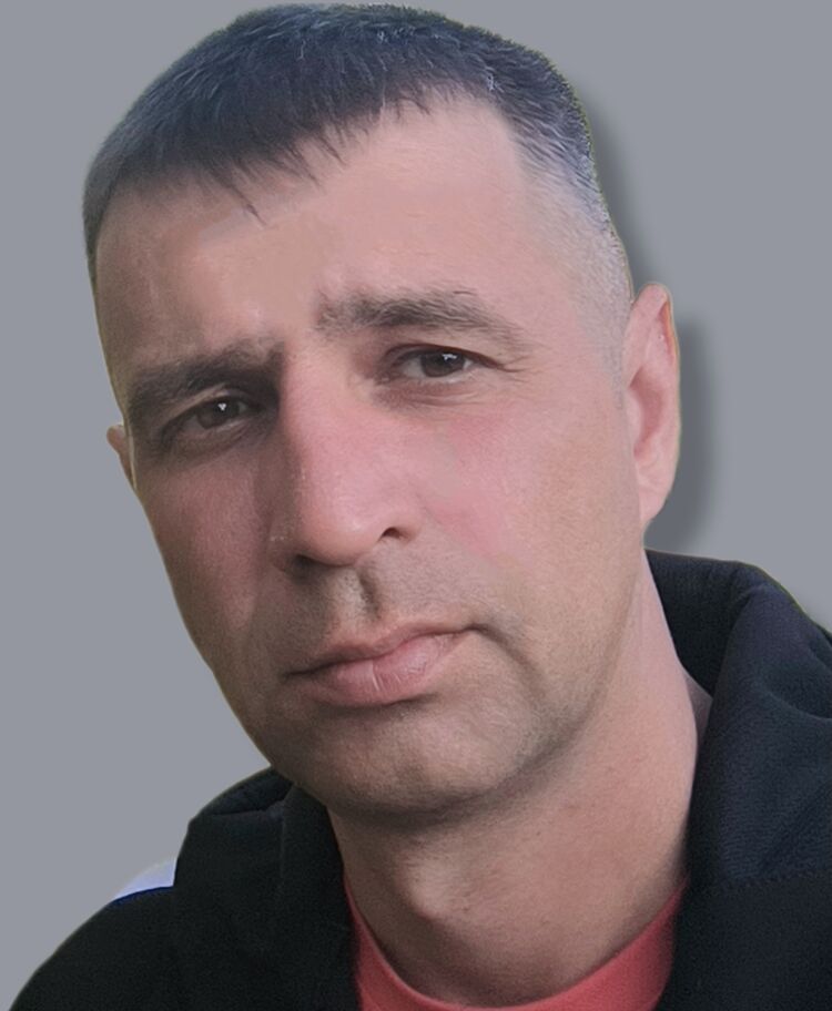  54250736  PetR, 41 ,    