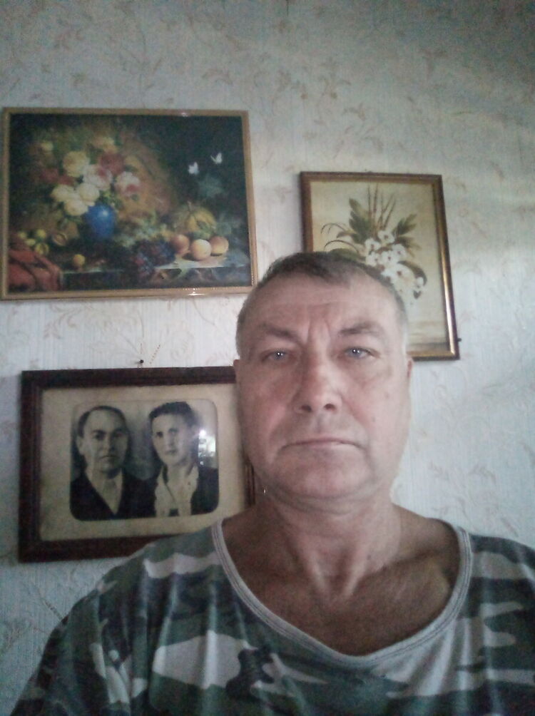  20921986  , 65 ,    