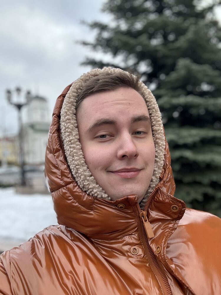  ,   Maksim, 25 ,   ,   
