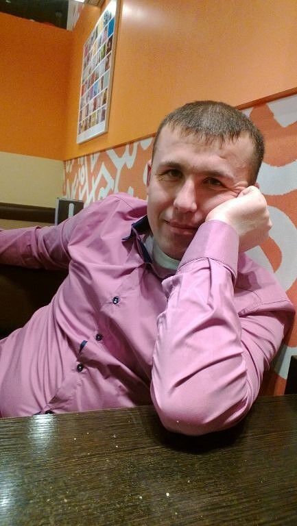  17460646  Rasul, 40 ,    