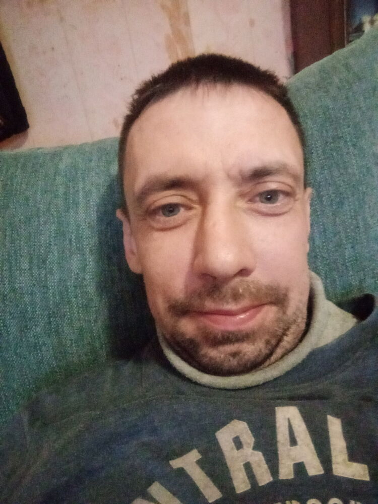  33049456  , 44 ,    